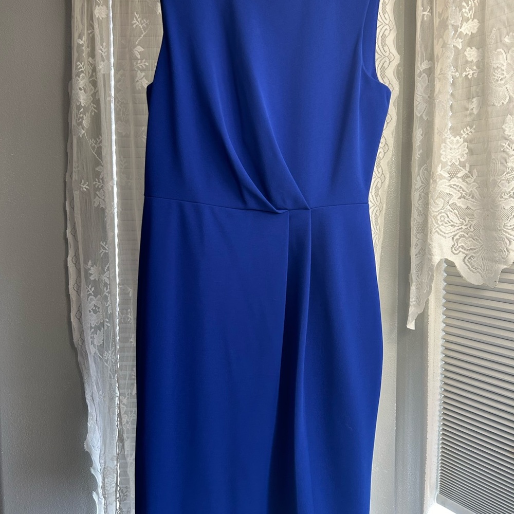 Elegant Blue Sleeveless Dress